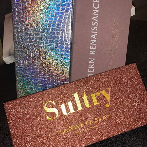 My Very First HOST PICK - Picture 3 of 7